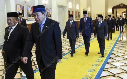 KL43_07022018_MESYUARAT_RAJA_BN201801095575