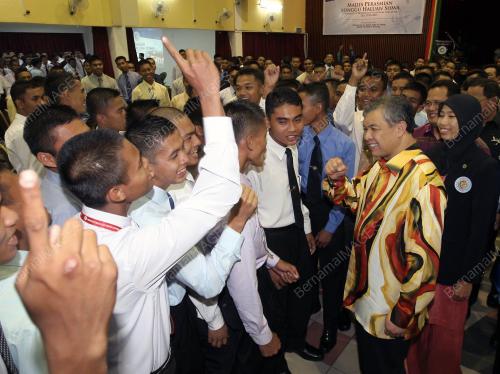 AHMAD ZAHID HAMIDI