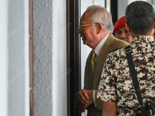 DATUK SERI NAJIB TUN RAZAK