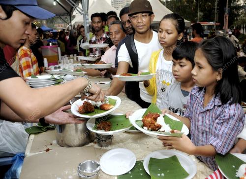 KL43_08082012_IFTAR_JKKN