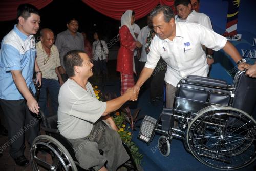 KL43_09012012_UMNO