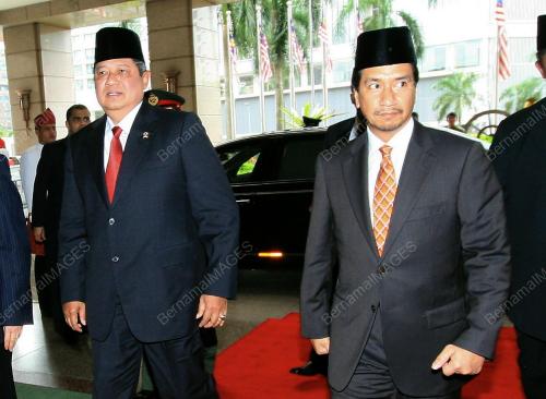 TUNGKU MIZAN ZAINAL ABIDIN