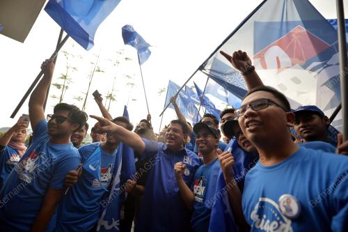 KL43_13042018_SISWA_BN201804125003