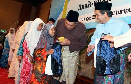 AHMAD SARJI ABDUL HAMID