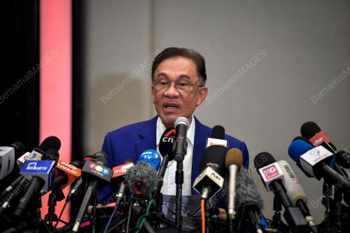 DATUK SERI ANWAR IBRAHIM
