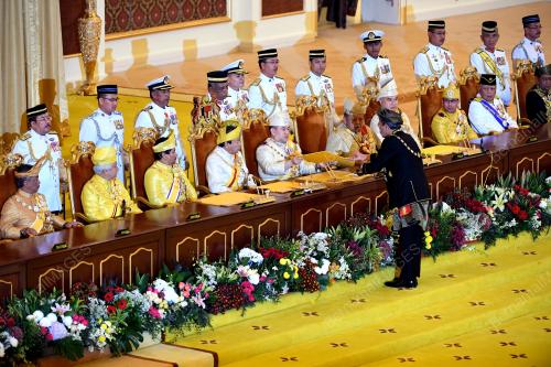 KL43_13122016_AGONG