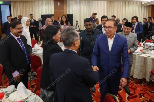 DATUK SERI ANWAR IBRAHIM