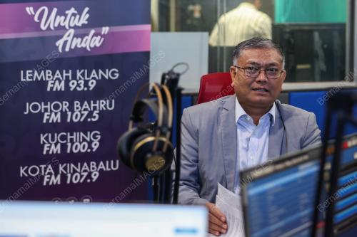 DATUK SERI DR SAMSUL ANUAR NASARAH