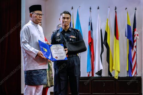 DATUK SERI SAIFUDDIN NASUTION ISMAIL