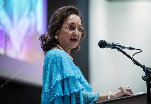 THE KUALA LUMPUR SPEAKERS CLUB