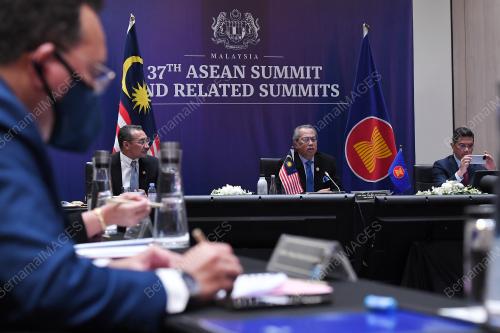SIDANG KEMUNCAK ASEAN KE 37
