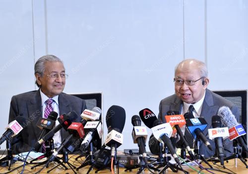 TUN DR MAHATHIR MOHAMAD