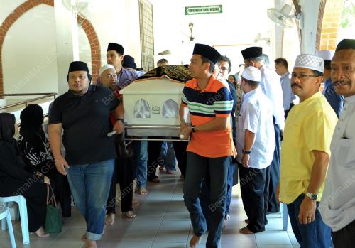 KL43_15012015_PENTERJEMAH_MENINGGAL
