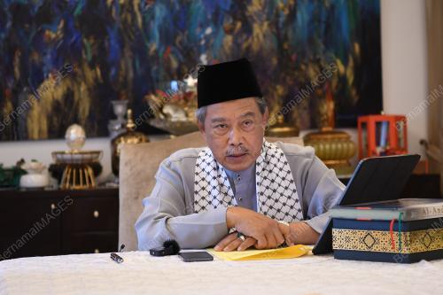 TAN SRI MUHYIDDIN YASSIN