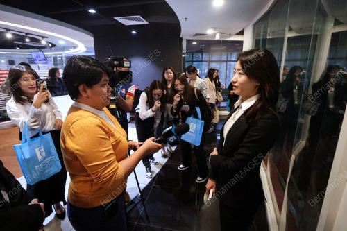 DELIGASI COMMUNICATION UNIVERSITY OF CHINA