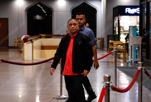 DATUK SERI SAARANI MOHAMAD