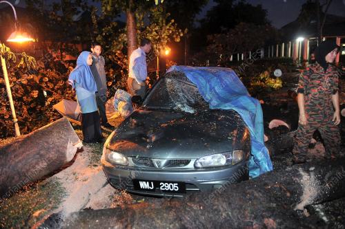 KL43_17012017_BANJIR_UIA