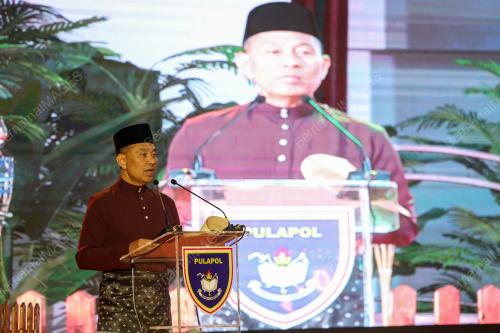 DATUK MOHD NASRI OMAR