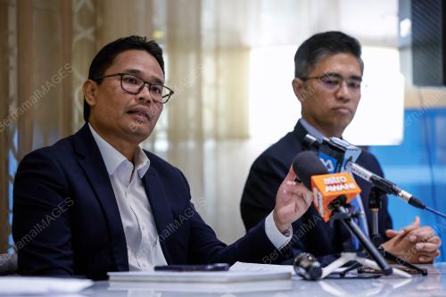 KHAIRUL AZWAN HARUN