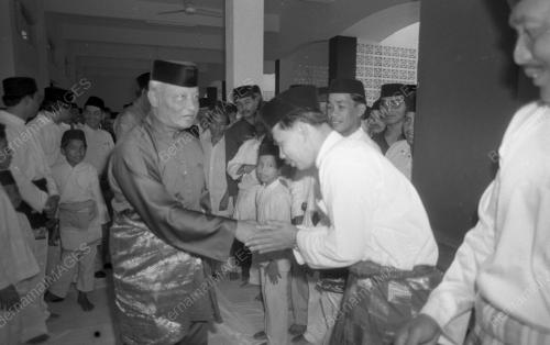 KL43_19012015_AGONG_MASJID