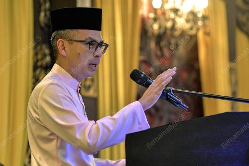 DATUK FAHMI FADZIL