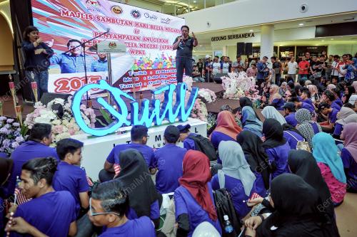 KL43_21052017_BELIA