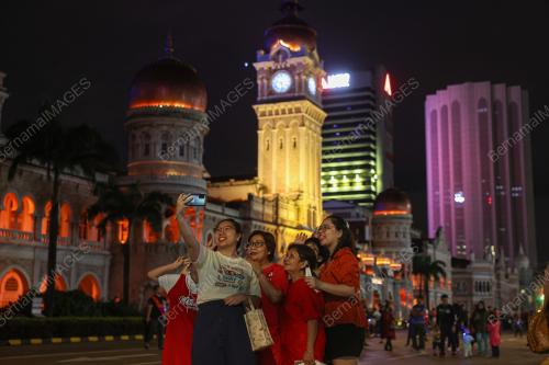 TINJAUAN CUTI UMUM SEMPENA TAHUN BARU CINA