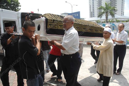 KEMALANGAN MAUT