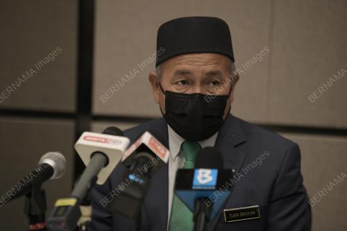 DATUK SERI TUAN IBRAHIM TUAN MAN