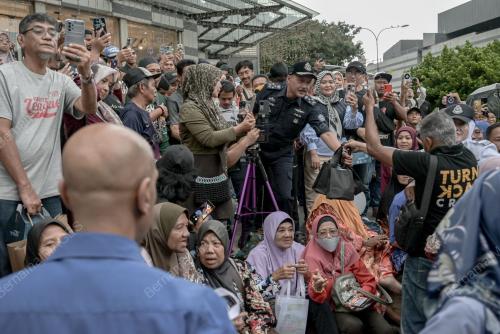 DATUK SERI MOHD YUSRI HASSAN BASRI