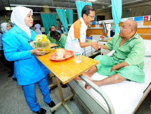 KL43_23072014_SUMBANGAN_AIDILFITRI