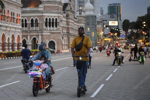RIADAH CUTI HUJUNG MINGGU