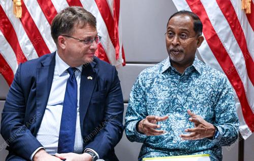 DATUK SERI DR ZAMBRY ABD KADIR