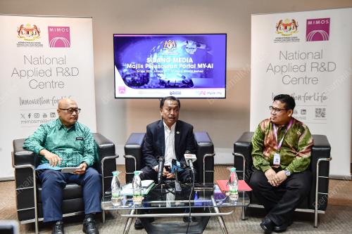 DATUK MOHAMMAD YUSOF APDAL