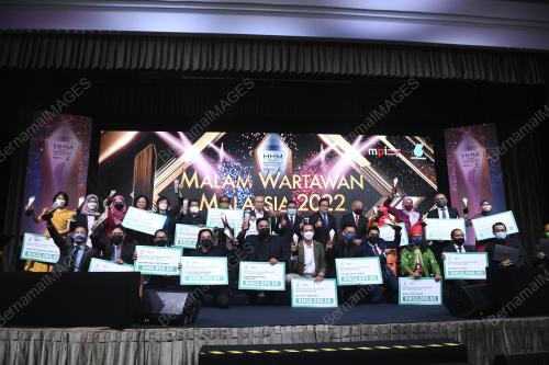 DATUK DR CHAMIL WARIYA