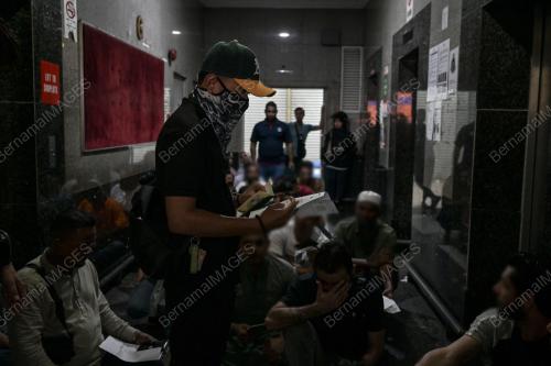 OPERASI JABATAN IMIGRESEN MALAYSIA