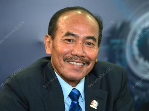 TAN SRI ISMAIL BAKAR