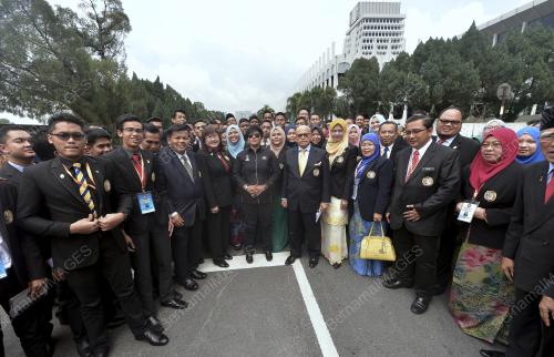KL43_26072016_AZALINA