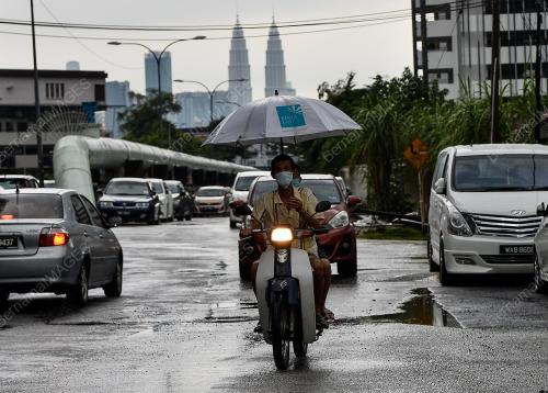 TINJAUAN_HUJAN