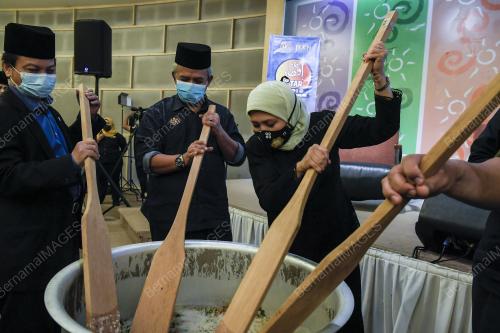 DATUK SERI NANCY SHUKRI