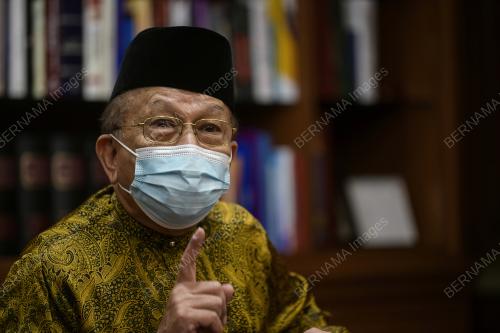 TAN SRI DR RAIS YATIM
