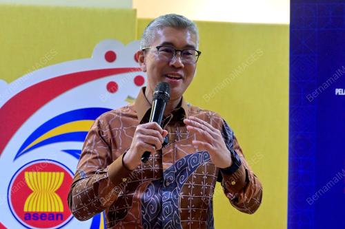 TENGKU DATUK SERI ZAFRUL ABDUL AZIZ