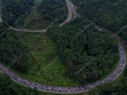 ALIRAN TRAFIK LPT SEMPENA PERAYAAN AIDILFITRI 2025