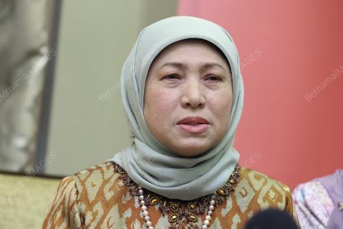 DATUK SERI NANCY SHUKRI
