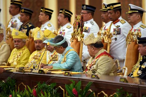 KL43_31012019_AGONG_BN201901289402