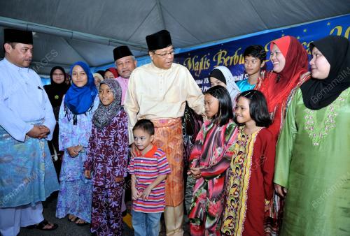 KL43_31072012_BUKA_PUASA