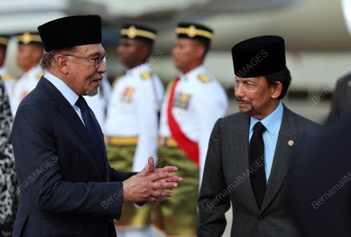 SULTAN HASSANAL BOLKIAH