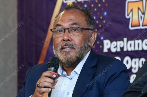 MOHD FIRDAUS MOHAMED