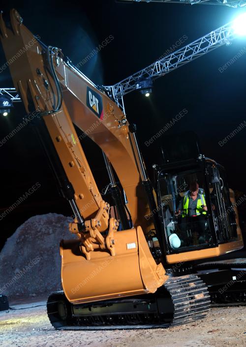 KL44_03082018_EXCAVATOR_BN201808014713