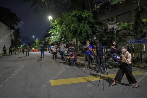 SITUASI DI KAWASAN KEDIAMAN PERDANA MENTERI